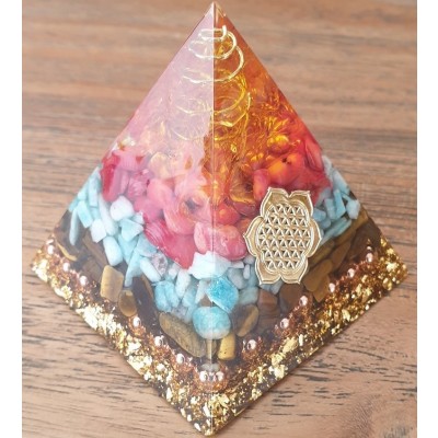 Orgonite Pyramide Chakra Fleur de vie