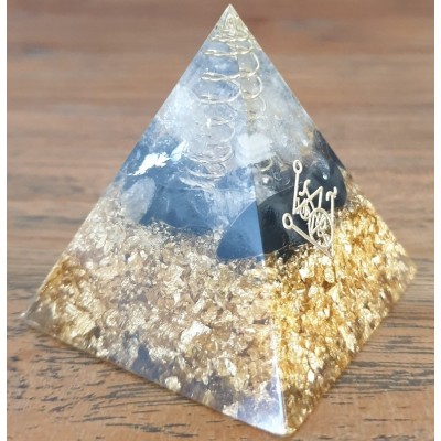 Orgonite Pyramide Muladhara Chakra