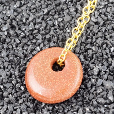 Collier Pendentif Donut en Pierre de Sable marron