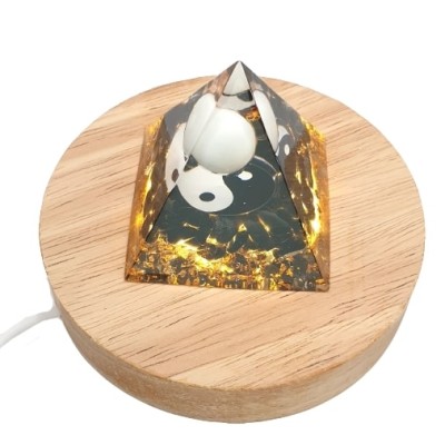 Orgonite Pyramide Yin Yang Tourmaline