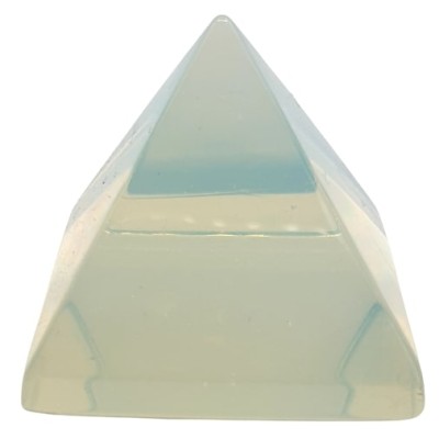 Pyramide en Opaline 30mm 