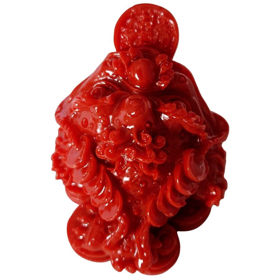 Crapaud de la richesse rouge avec pièce de monnaie