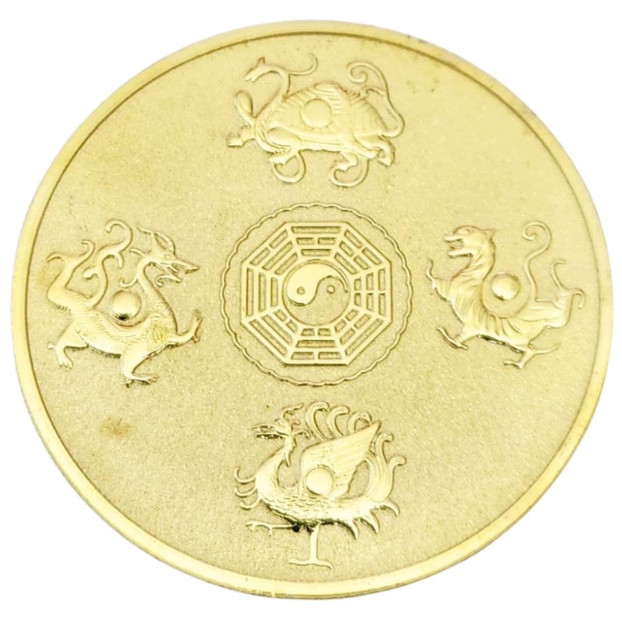 Amulette décorative dorée des quatres animaux célestes, vue de dos