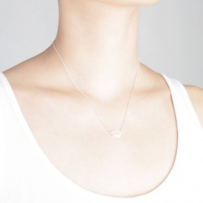 Collier Fleur de Lotus argentée – Image 2