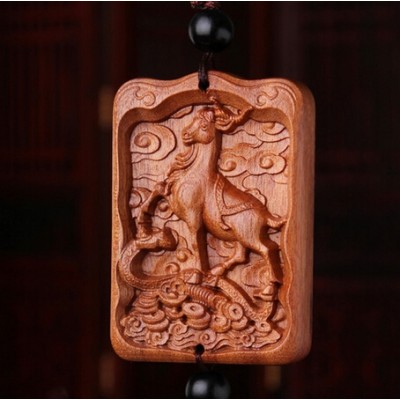 Suspension Chèvre de la Chance – Image 3