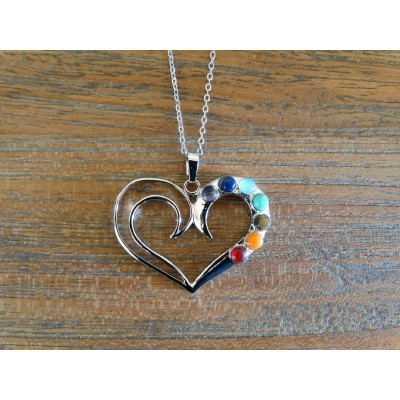 Collier Pendentif Coeur des 7 Chakras – Image 2