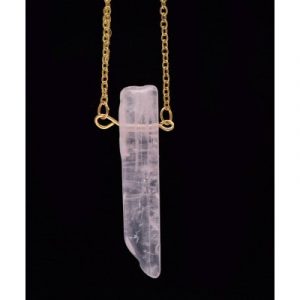 Collier Pendentif en Pierre de Quartz rose Brute