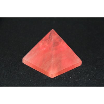 Pyramide de Cristal Rouge Clair 40mm – Image 2
