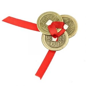 3 Pièces de Monnaie avec Ruban rouge