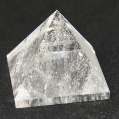 Pyramide en Cristal de Roche 30mm – Image 3