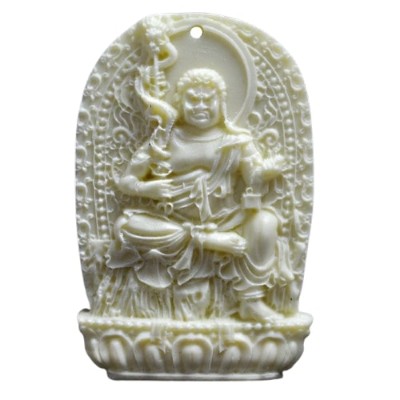 Suspension Shiva du Renouveau blanc