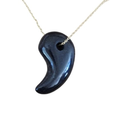 Pendentif Virgule en Pierre de Sable bleu – Image 2