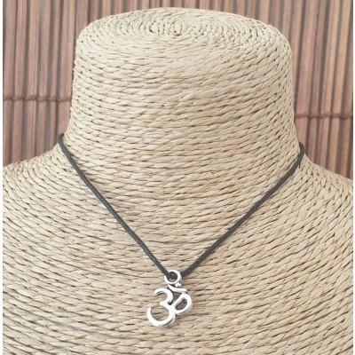 Pendentif Syllabe Sacrée Aum – Image 2
