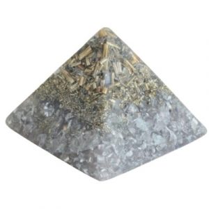 Orgonite Moyenne Pyramide Laiton doré