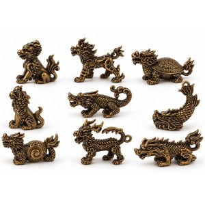 Ensemble des 9 Fils du Dragon Feng Shui, statuettes de créatures mythiques chinoises aux reflets dorés.