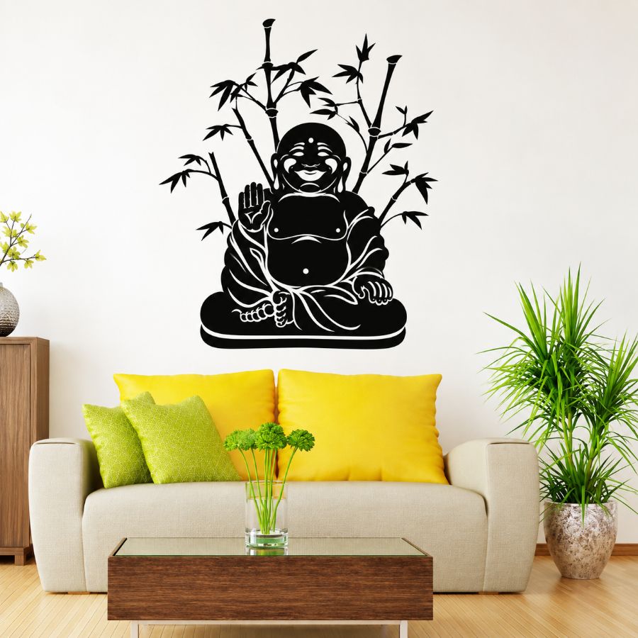 Sticker Bouddha riant aux bambous en décoration murale dans un salon